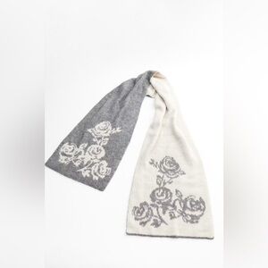 Zara Floral Knit Scarf in Gray & White Two Tone